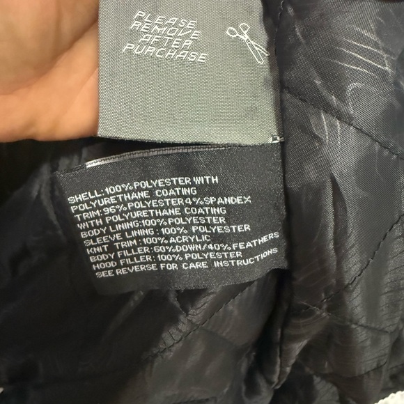 ZeroXposur White and Black Ski Jacket - Picture 9 of 10